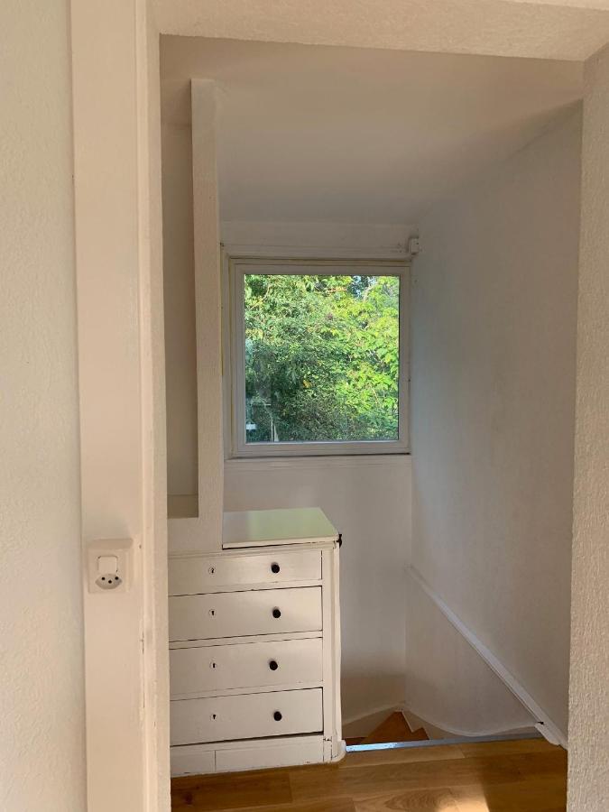Aparthotel Le Grand-saconnex Guesthouse, 5 Min Walk To Airport Geneva